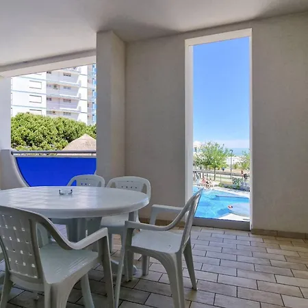 Comfortable Flat With Sea View In Bibione
