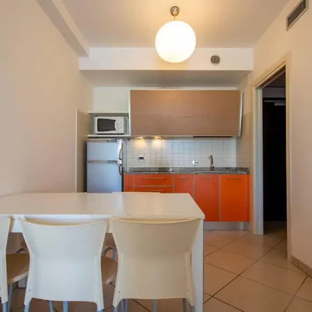 Comfortable Flat With Sea View In * Bibione