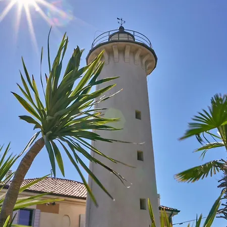 Comfortable Flat With Sea View In * Bibione